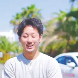 インストラクター