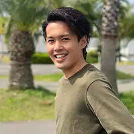 インストラクター