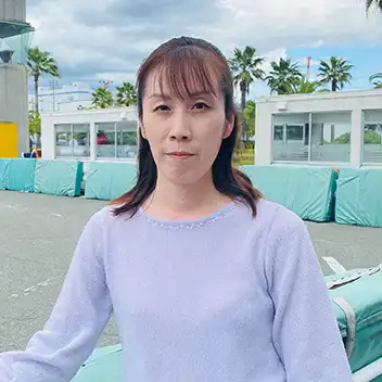 インストラクター