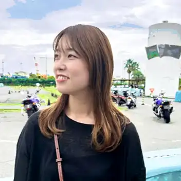 インストラクター